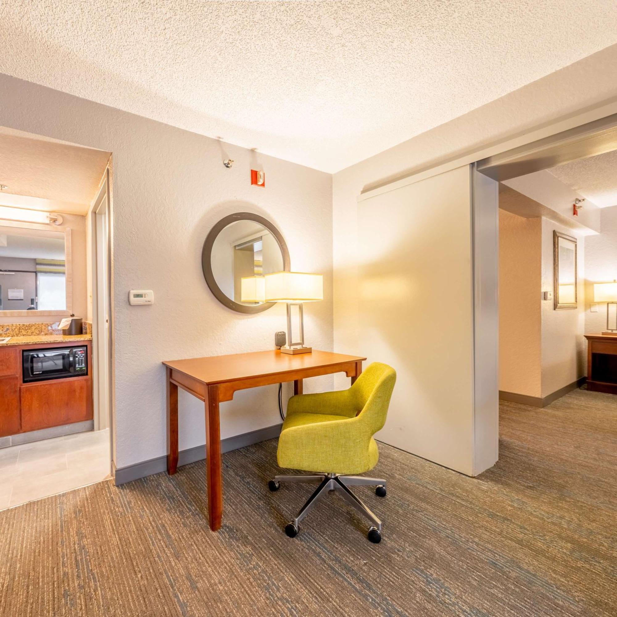 Hampton Inn Гейнсвил Екстериор снимка